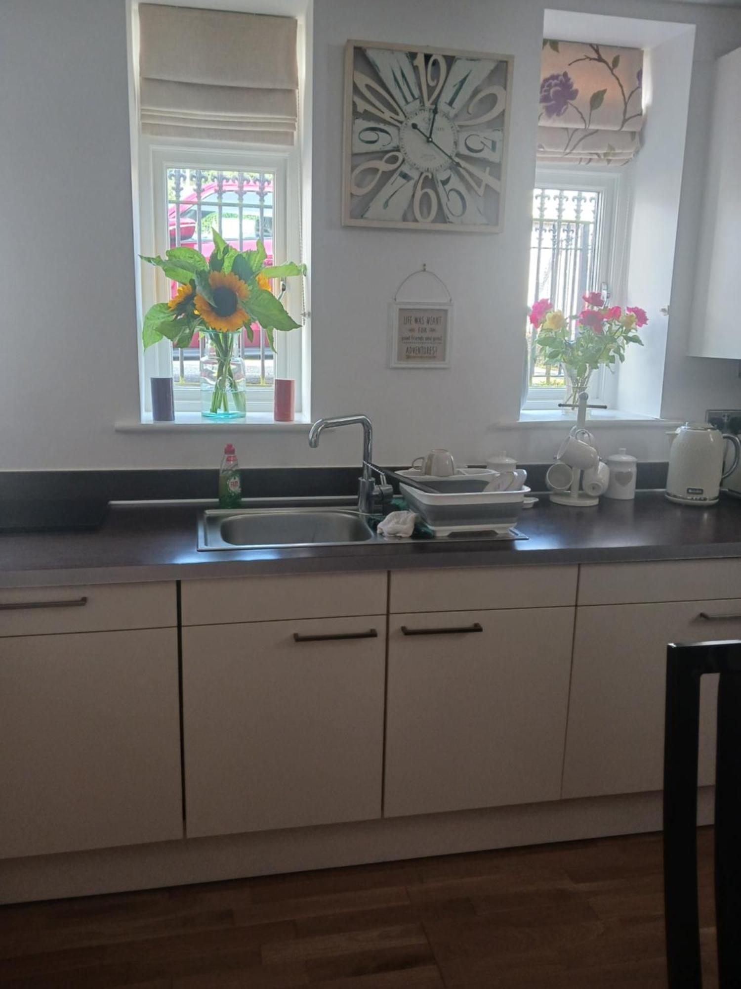 Bodlondeb Castle Bed & Breakfast { Central Llandudno} Εξωτερικό φωτογραφία
